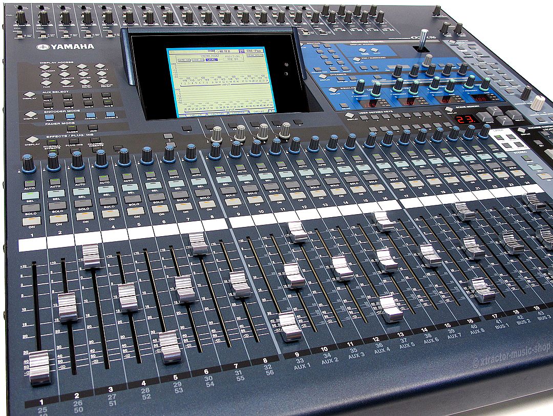YAMAHA 02R96 Digitalmischpult / Mixing Console 02R 96 + 1J GEWÄHR!