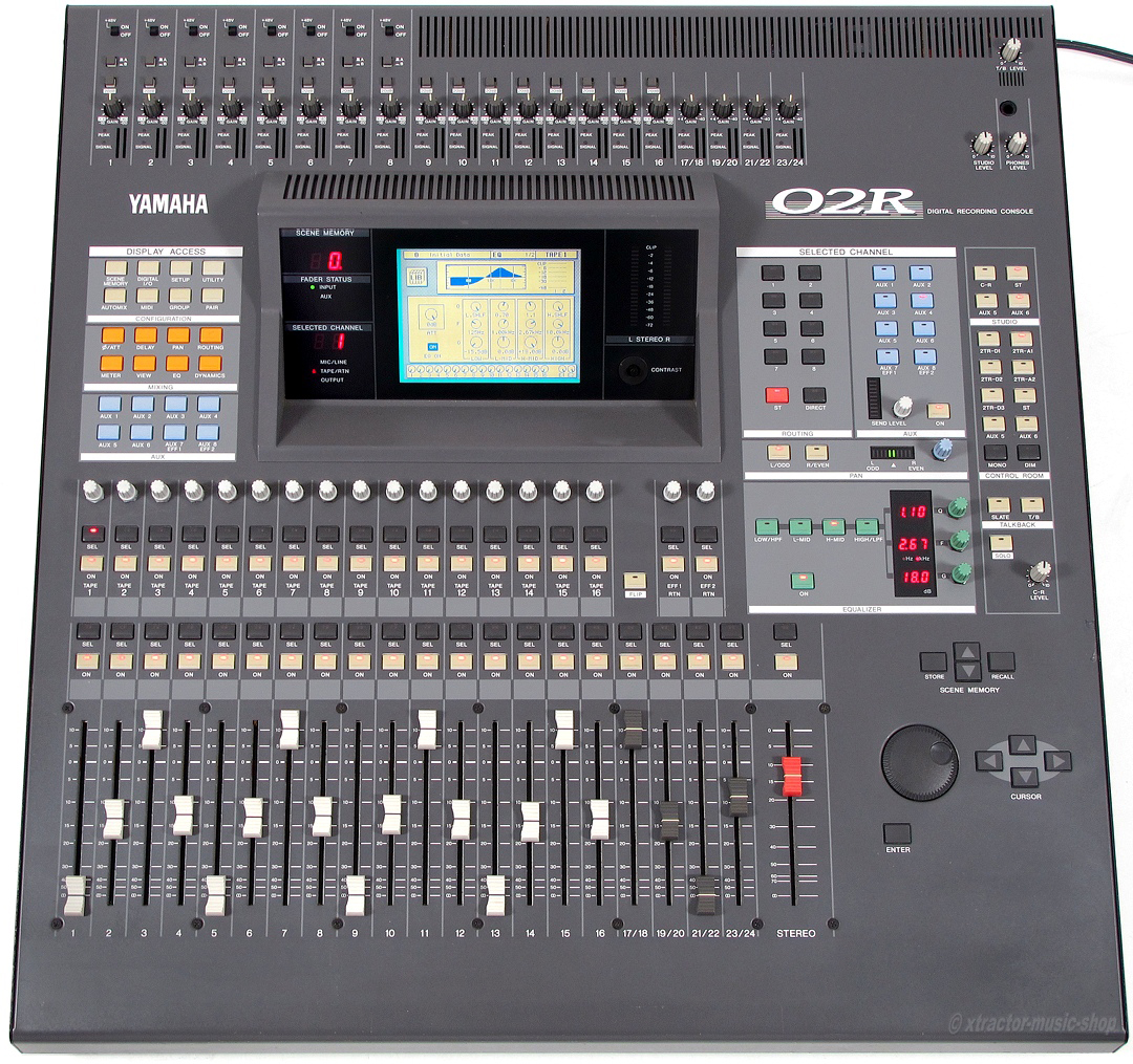 YAMAHA 02R DIGITALMISCHPULT O2R V2 / Digitalmischpult / Mixer +