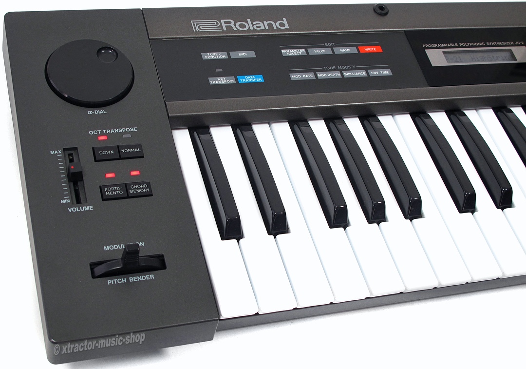ROLAND Alpha JUNO 2 Kult Analog Synthesizer mit MIDI mks 50 / + 1J