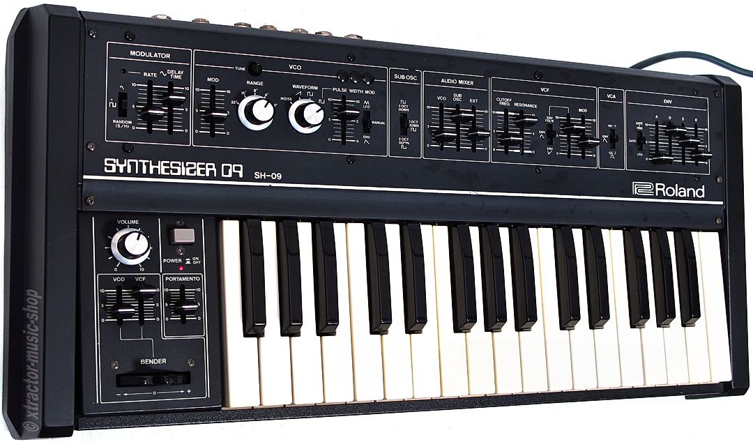 Roland SH-09 SH 09 SH09 SH9 Analog Synthesizer 02 101 / Bass Synth + 1J GEWÄHR!