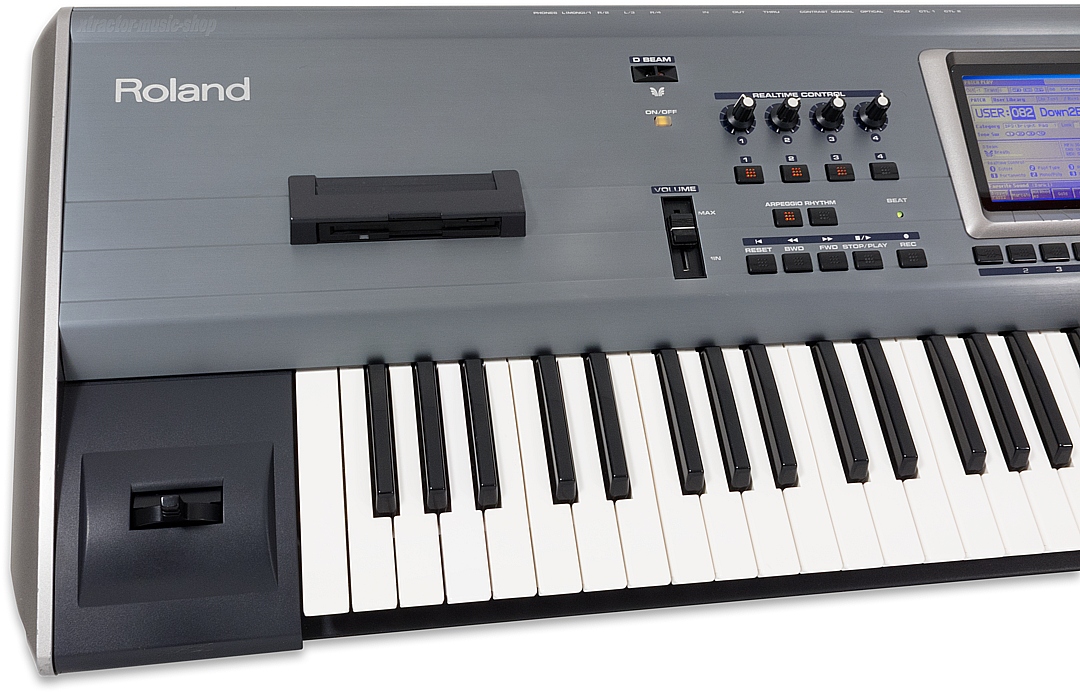 Roland FANTOM 76 Keyboard Synthesizer Workstation 76 Keys FA76 / + 1J