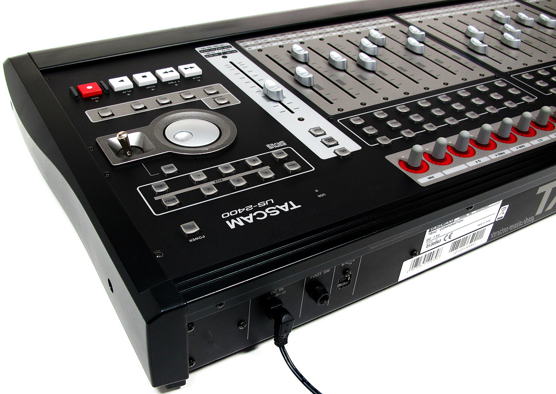 TASCAM US2400 US2400 DAW Controller für Cubase Logic uva / OVP + 1J